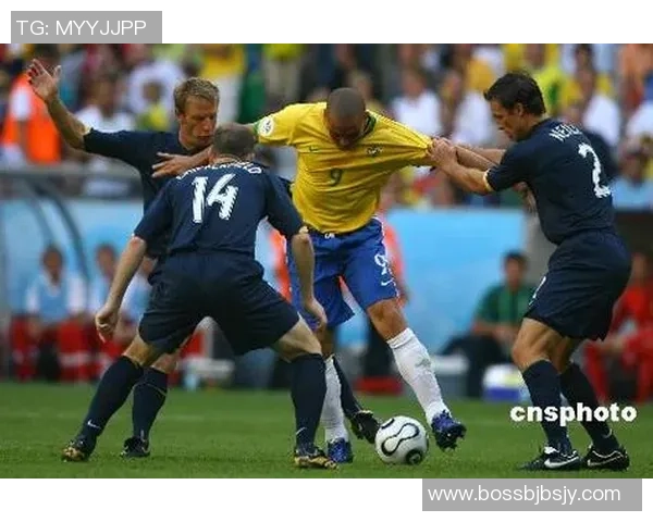 全球最顶尖足球明星排名解析 盘点当今足坛最具影响力球员